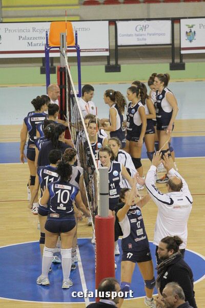 111120 sport2 804_tn.jpg